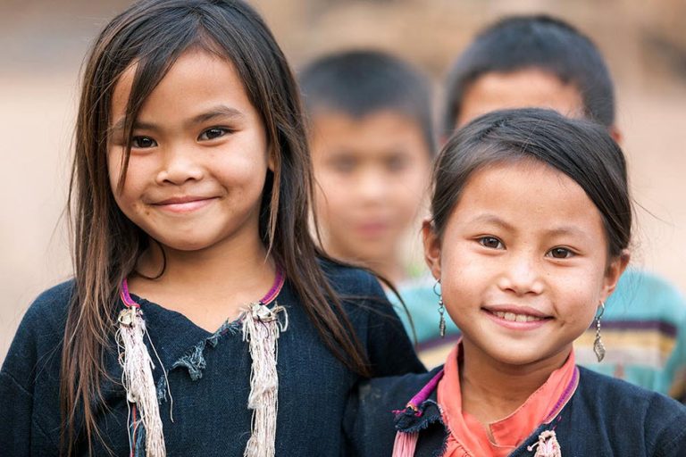 Lantan children in LuangNamTha - source Remotelands.com